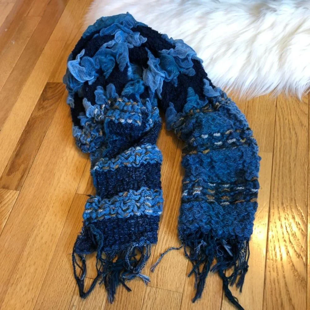 Multi-Shade Blue Scrunched Scarf